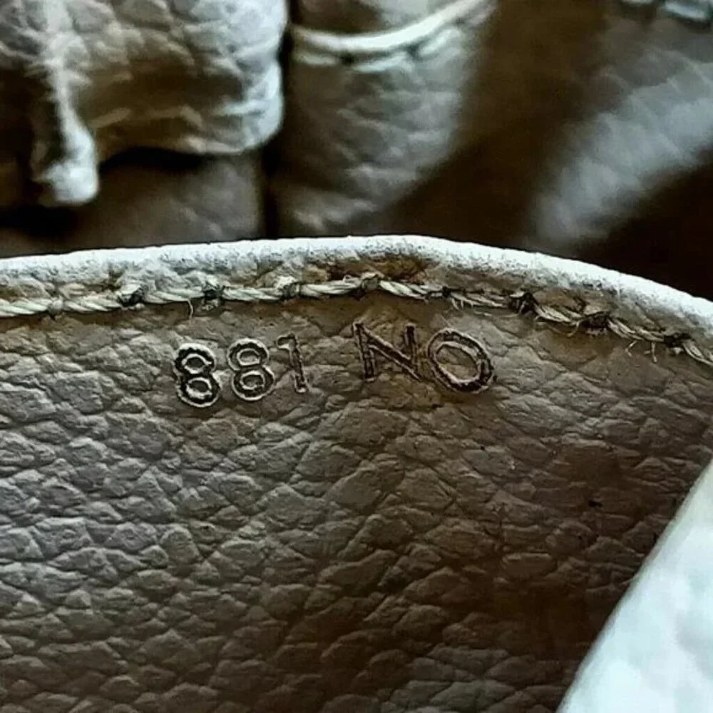 Louis Vuitton country manufacture